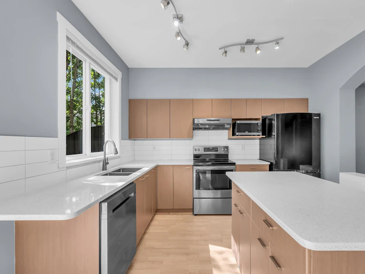 79-15075 60 Avenue, Surrey, BC, V3S 1S1 - 14