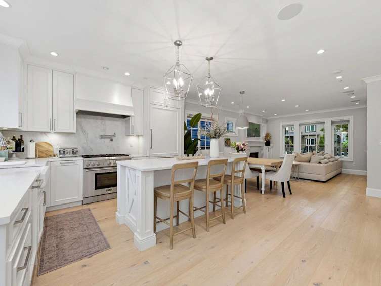 1242 E 23rd Avenue, Vancouver, BC, V5V 1Y9 - 10
