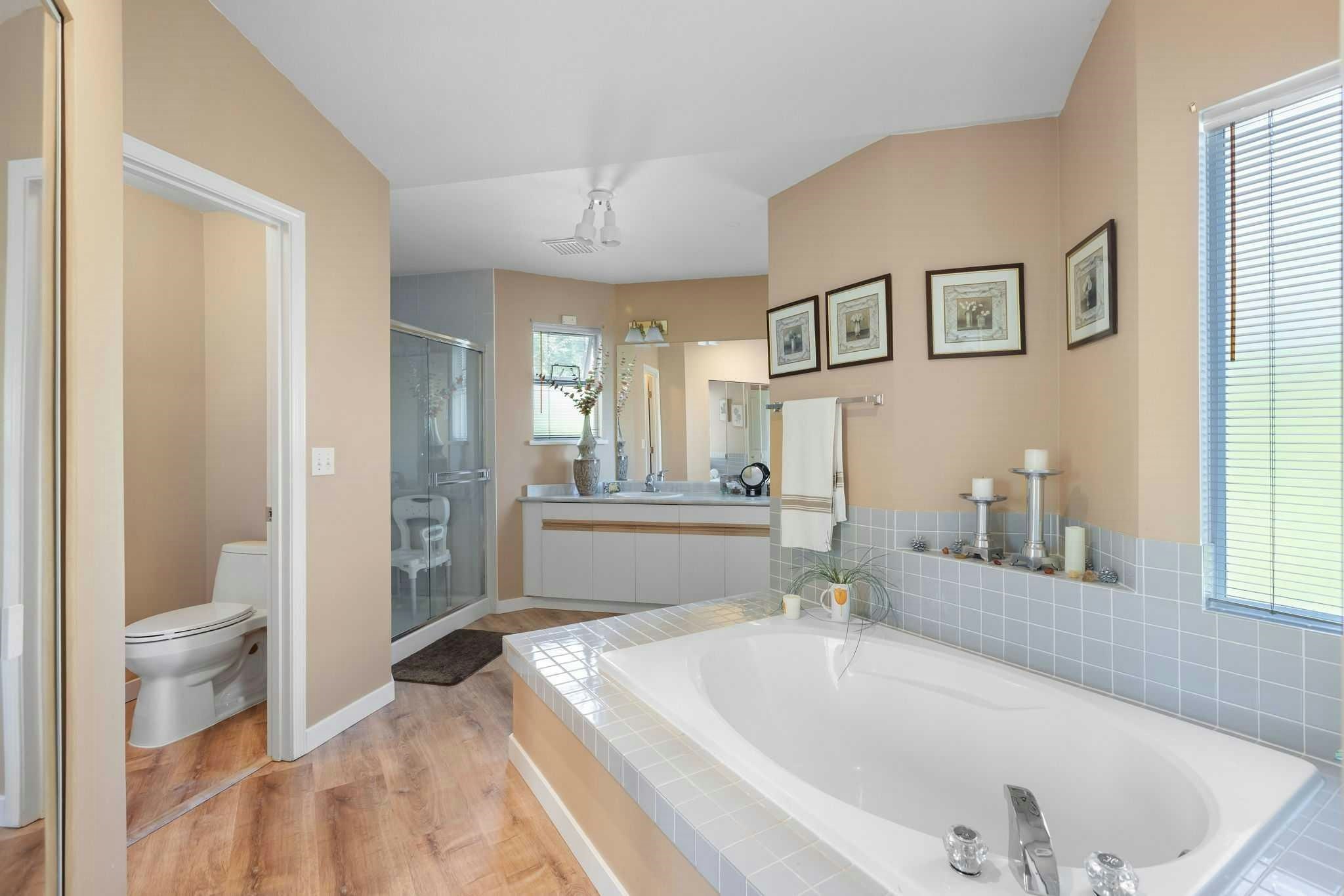 2905 Cliffrose Crescent, Coquitlam, BC, V3E 2S9 - 22