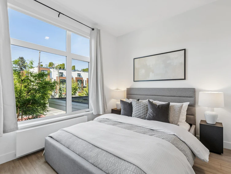 201-707 E 3 Street, North Vancouver, BC, V7L 1G8 - 16