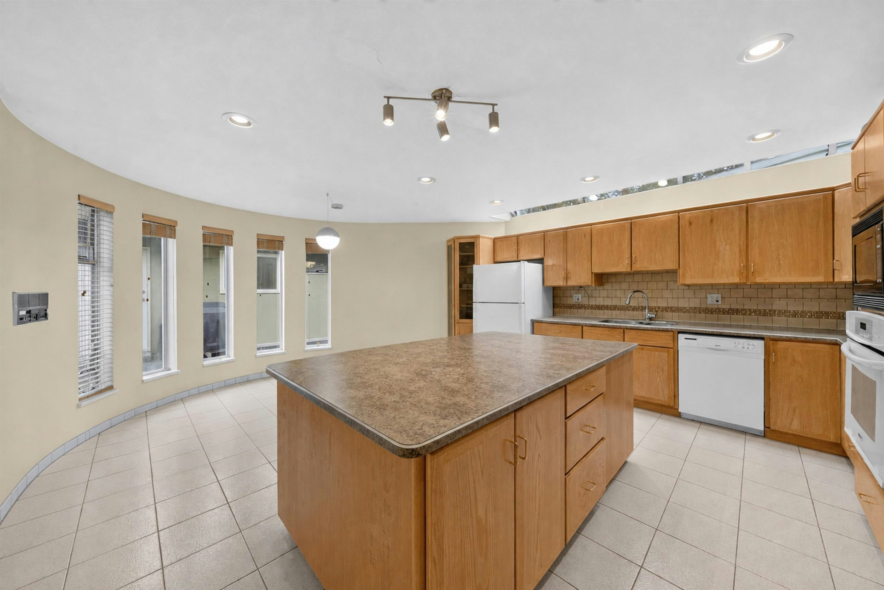 4055 W 31st Avenue, Vancouver, BC, V6S 1Y7 - 12