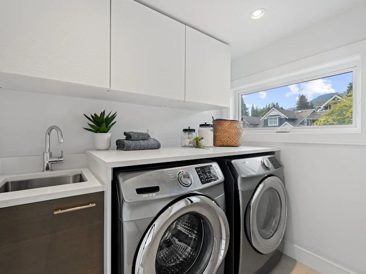 231 E 27 Street, North Vancouver, BC, V7N 1B7 - 35