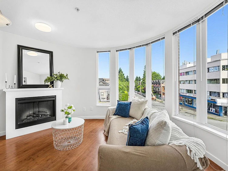 309-3089 Oak Street, Vancouver, BC, V6H 2K8 - 3