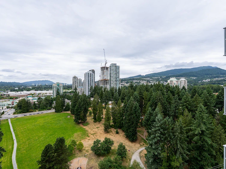 2207-3093 Windsor Gate, Coquitlam, BC, V3B 0N2 - 22