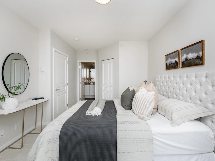 2207-3093 Windsor Gate, Coquitlam, BC, V3B 0N2 - 14