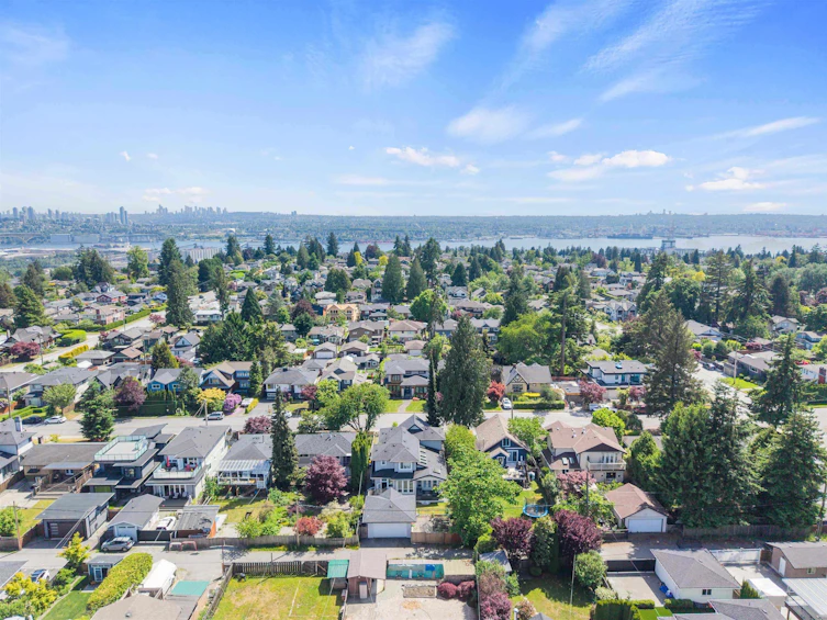 738 E 13th Street, North Vancouver, BC, V7L 2M7 - 28