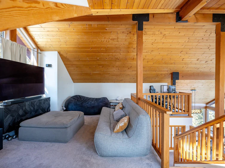8373 Mountain View Drive, Whistler, BC, V8E 0G3 - 18