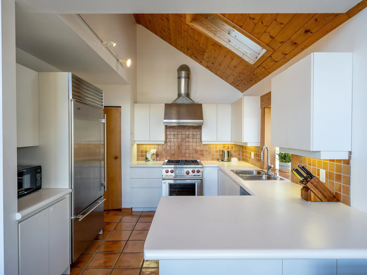 8373 Mountain View Drive, Whistler, BC, V8E 0G3 - 7
