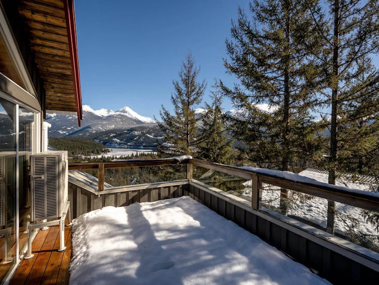 8373 Mountain View Drive, Whistler, BC, V8E 0G3 - 17