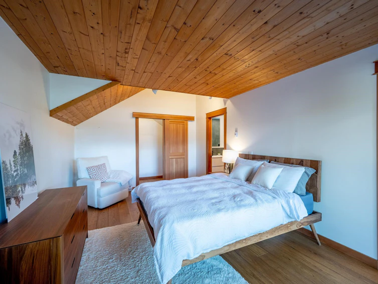 8373 Mountain View Drive, Whistler, BC, V8E 0G3 - 13