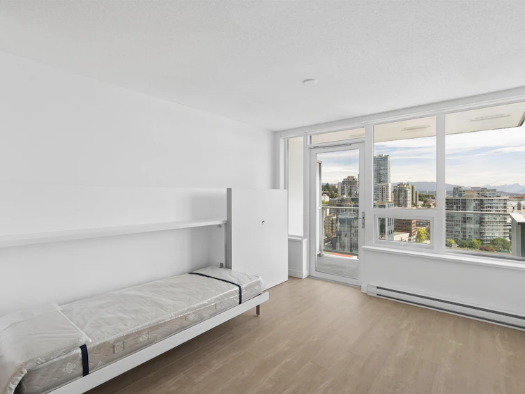 1901-908 Quayside Drive, New Westminster, BC, V3M 0L4 - 8