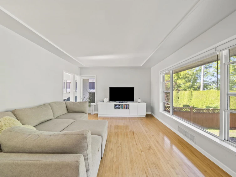 2510 Camrose Drive, Burnaby, BC, V5A 2Y5 - 11