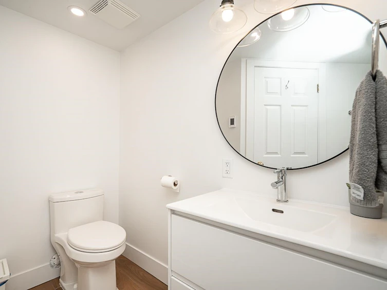 2724 St. Moritz Way, Abbotsford, BC, V3G 1C3 - 28