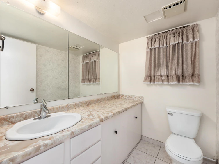 9241 Kingsley Court, Richmond, BC, V7A 4V8 - 12