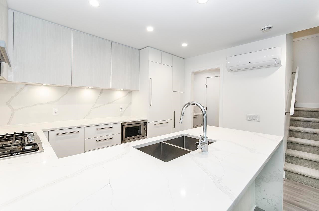 238-2035 Glenaire Drive, North Vancouver, BC, V7P 1Y2 - 3