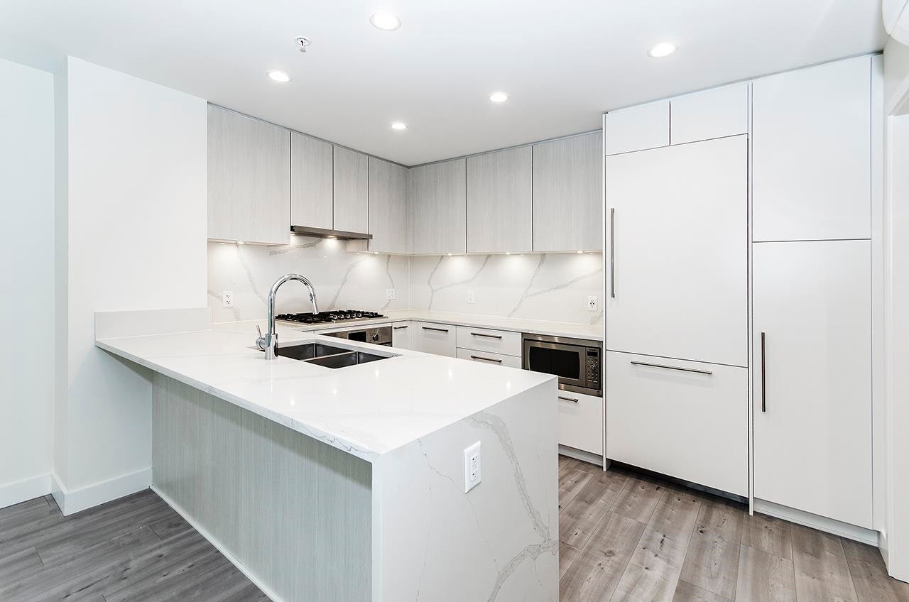 238-2035 Glenaire Drive, North Vancouver, BC, V7P 1Y2 - 2