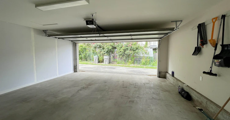 46xx W 12th Avenue, Vancouver, BC, V6R 2R7 - 22