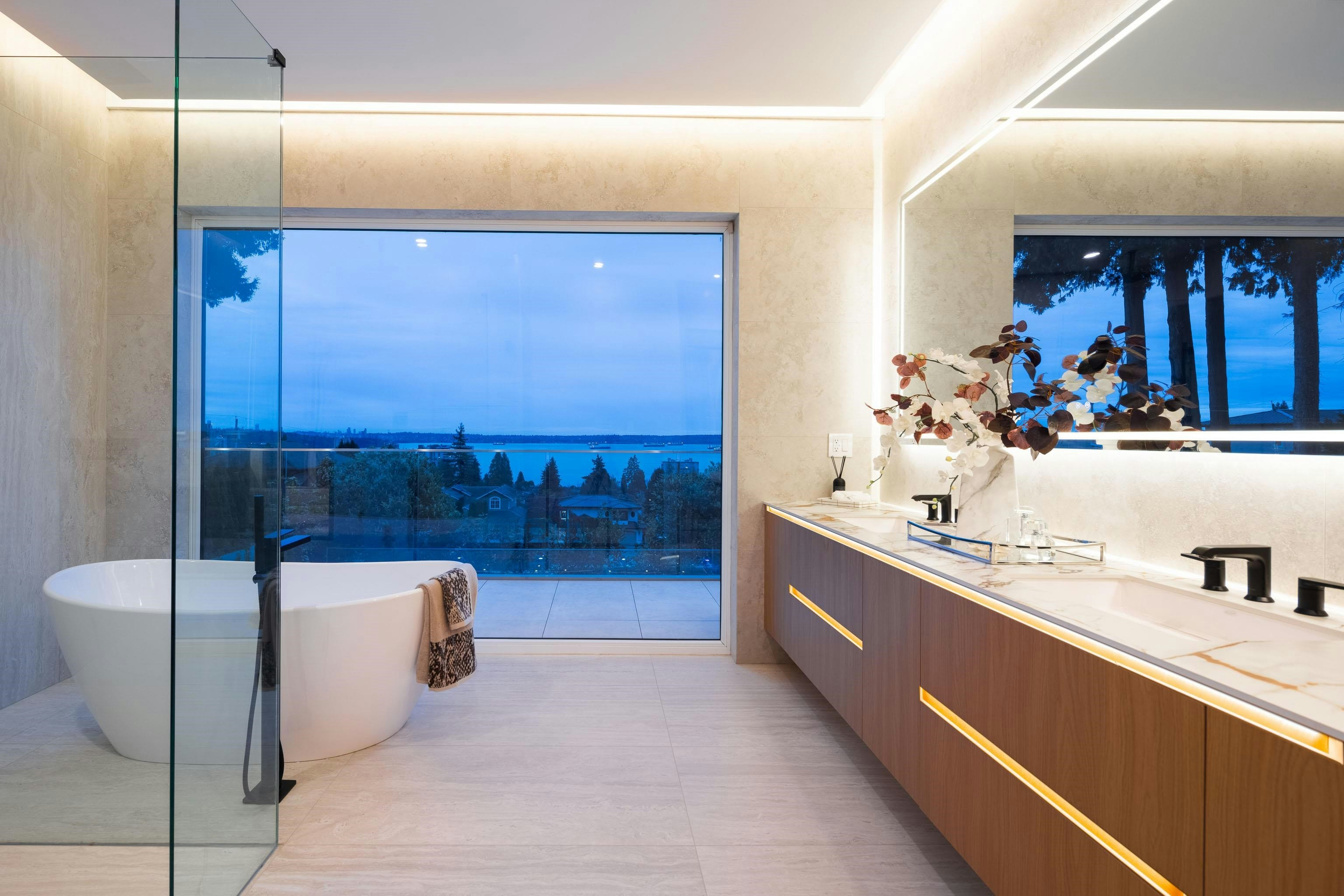 2356 Ottawa Avenue, West Vancouver, BC, V7V 2S9 - 23