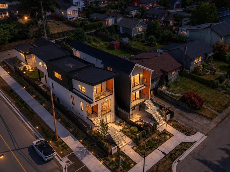 504 E 5th Street, North Vancouver, BC, V7L 1M4 - 3