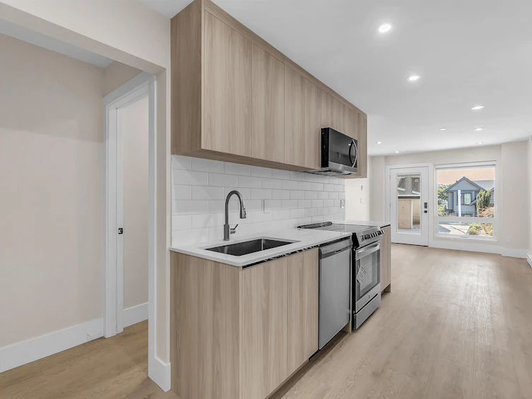 504 E 5th Street, North Vancouver, BC, V7L 1M4 - 25