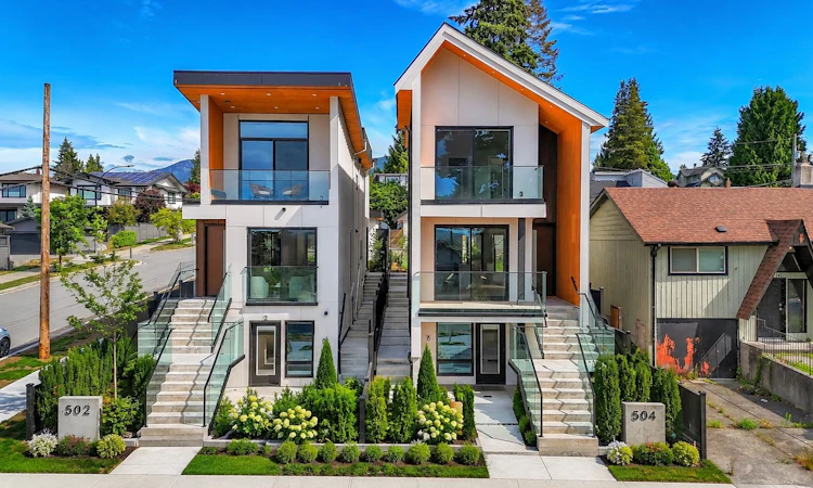 504 E 5th Street