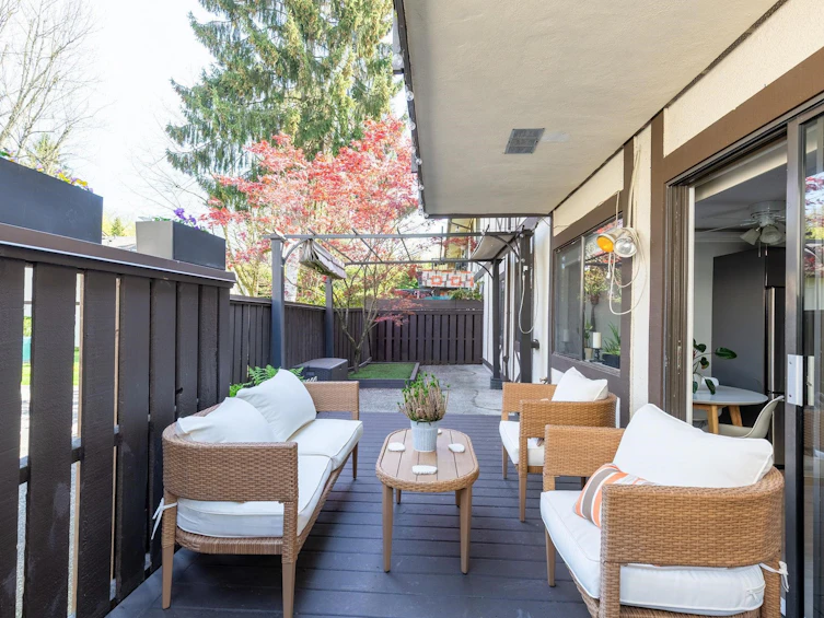 8965 Horne Street, Burnaby, BC, V3N 4J8 - 21