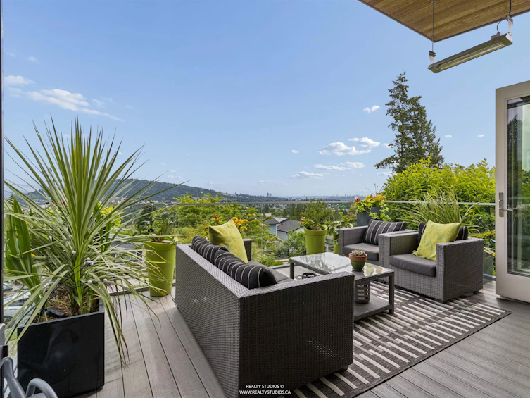 23 Ellesmere Avenue, Burnaby, BC, V5B 3S5 - 4