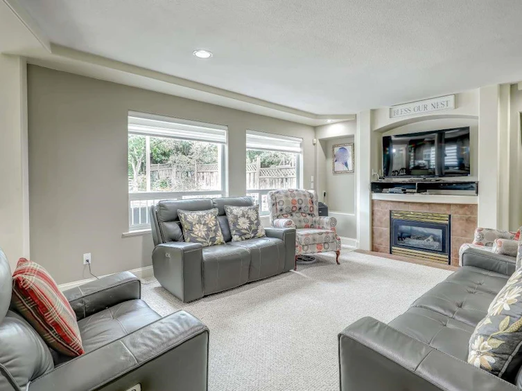 15341 80 Avenue, Surrey, BC, V3S 8Y4 - 16