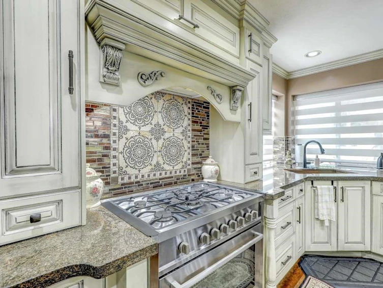 15341 80 Avenue, Surrey, BC, V3S 8Y4 - 12