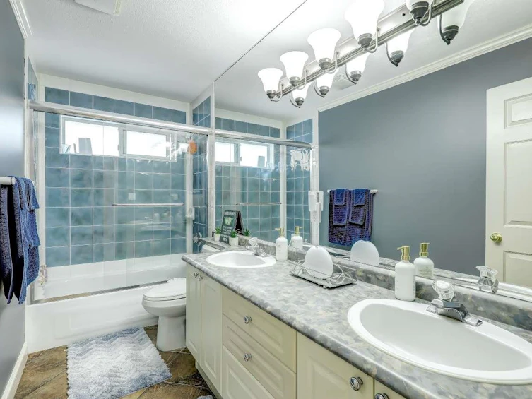 15341 80 Avenue, Surrey, BC, V3S 8Y4 - 24