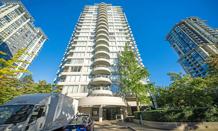 904-13383 108 Avenue