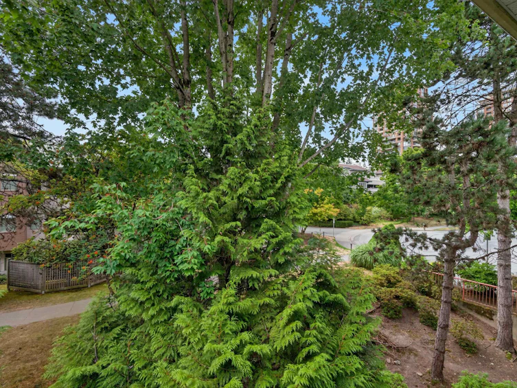 409-6742 Station Hill Court, Burnaby, BC, V3N 4V2 - 26