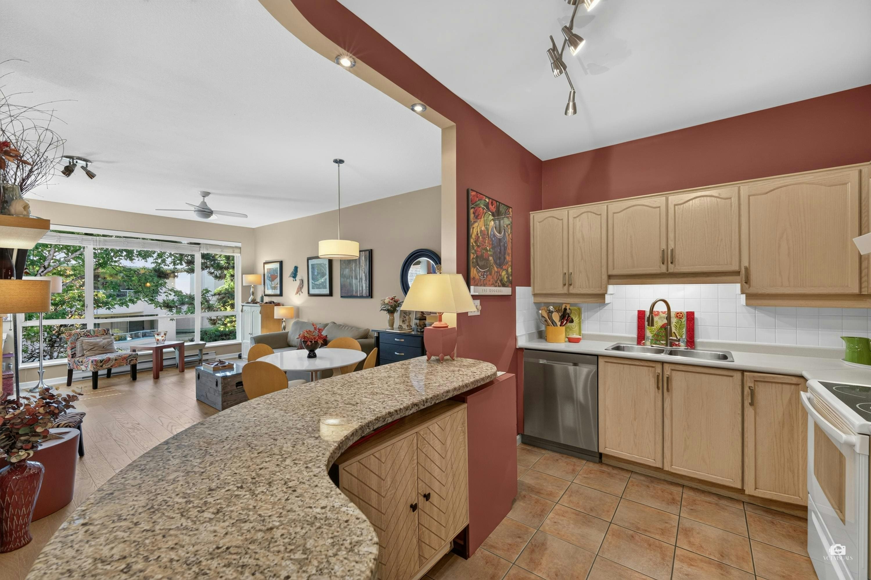 409-6742 Station Hill Court, Burnaby, BC, V3N 4V2 - 7