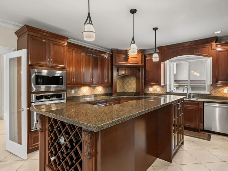 16416 92a Avenue, Surrey, BC, V4N 5N1 - 10