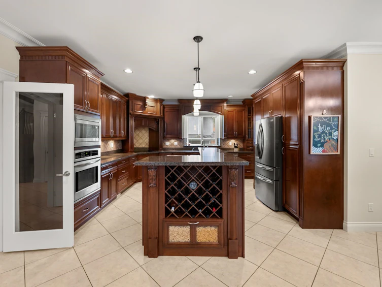 16416 92a Avenue, Surrey, BC, V4N 5N1 - 14
