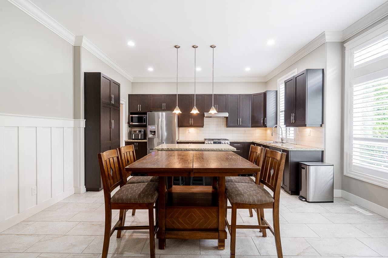 6074 163b Street, Surrey, BC, V3S 2H7 - 6