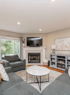 42 1271 Lasalle Place