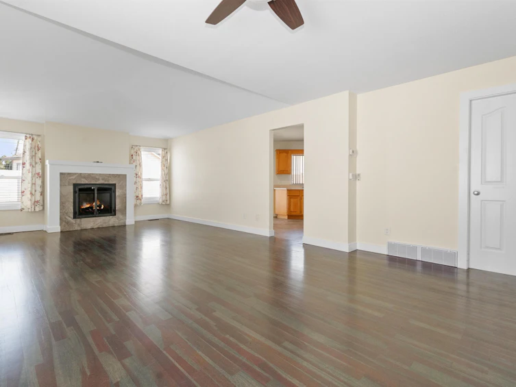 7-8500 Young Road, Chilliwack, BC, V2P 4P1 - 9