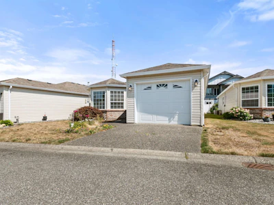 7-8500 Young Road - 2