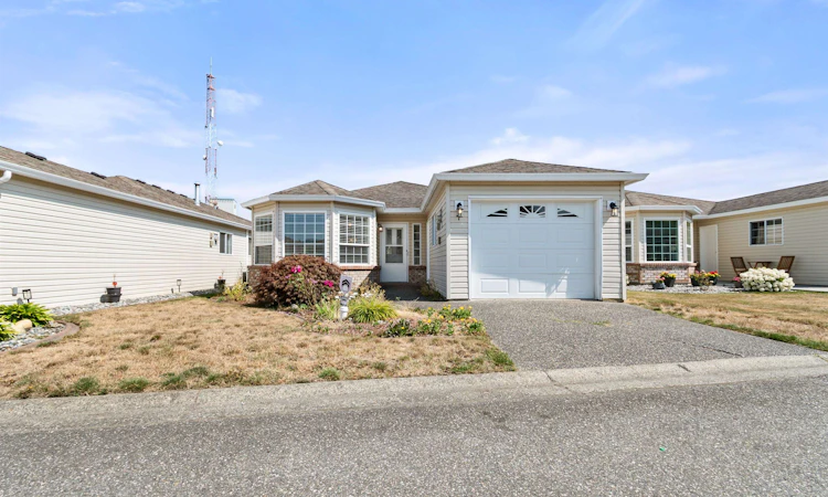 7-8500 Young Road