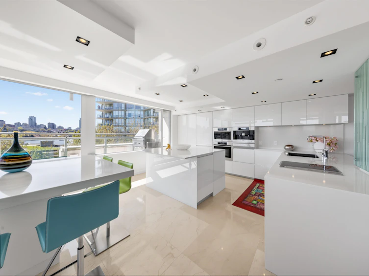 606-1288 Marinaside Crescent, Vancouver, BC, V6Z 2W5 - 9