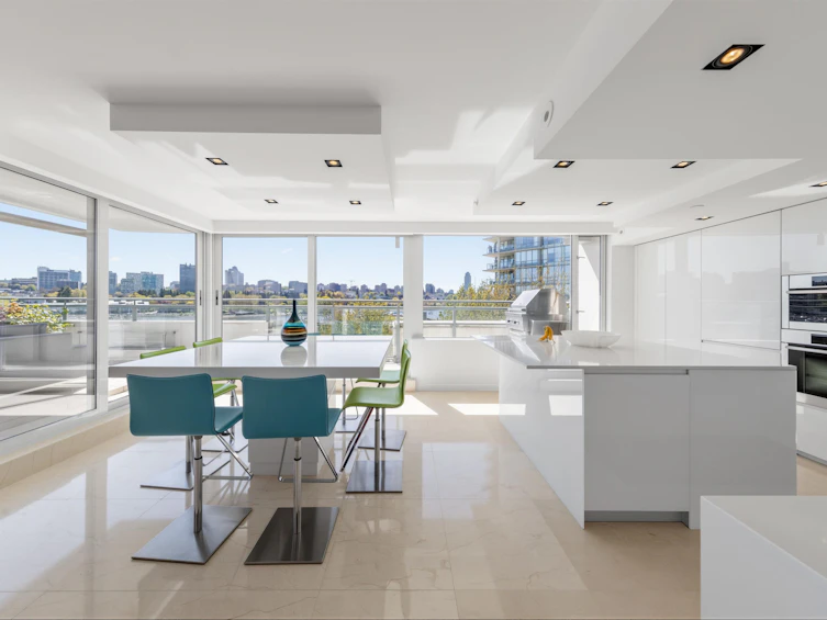 606-1288 Marinaside Crescent, Vancouver, BC, V6Z 2W5 - 8
