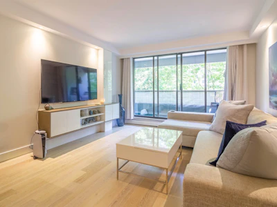 402-4134 Maywood Street - 4