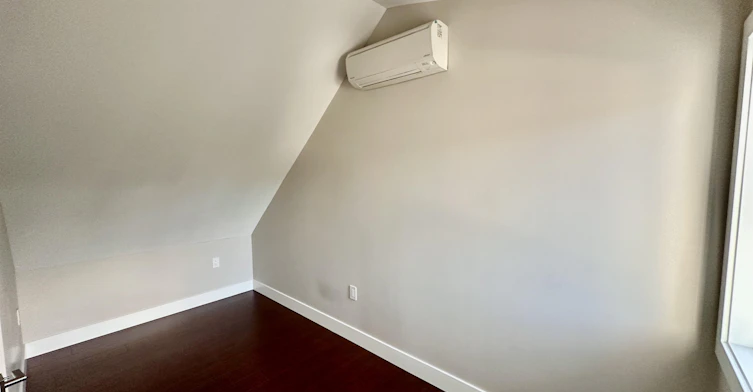 40xx W 37th Avenue, Vancouver, BC, V6N 2W7 - 3