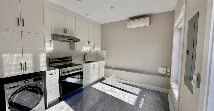 40xx W 37th Avenue, Vancouver, BC, V6N 2W7 - 8