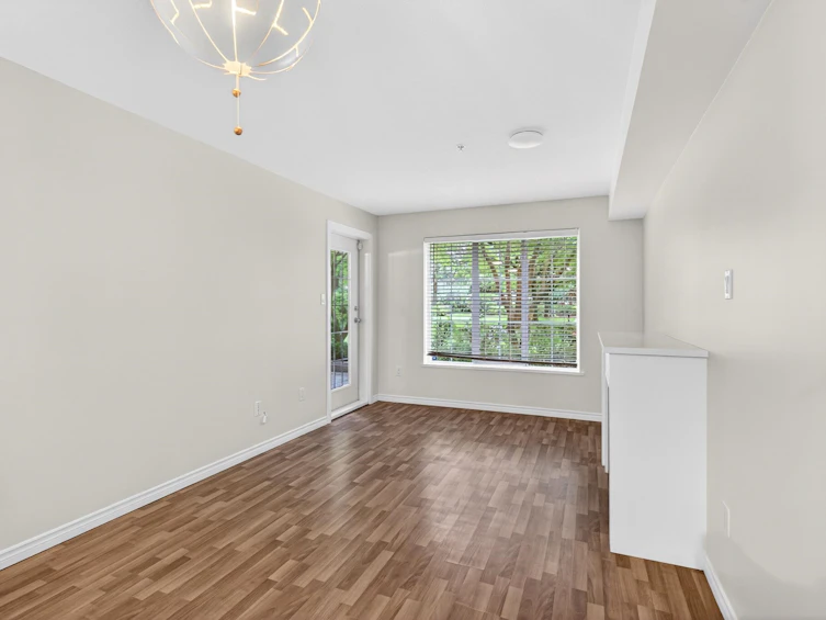 105-14859 100 Avenue, Surrey, BC, V3R 2V5 - 4