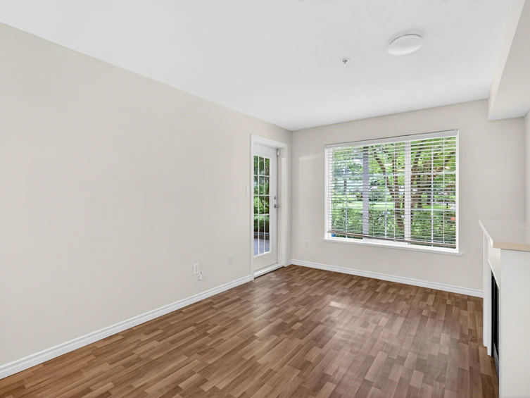 105-14859 100 Avenue, Surrey, BC, V3R 2V5 - 5