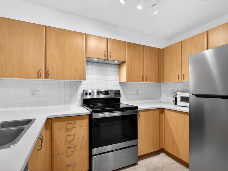 105-14859 100 Avenue, Surrey, BC, V3R 2V5 - 15