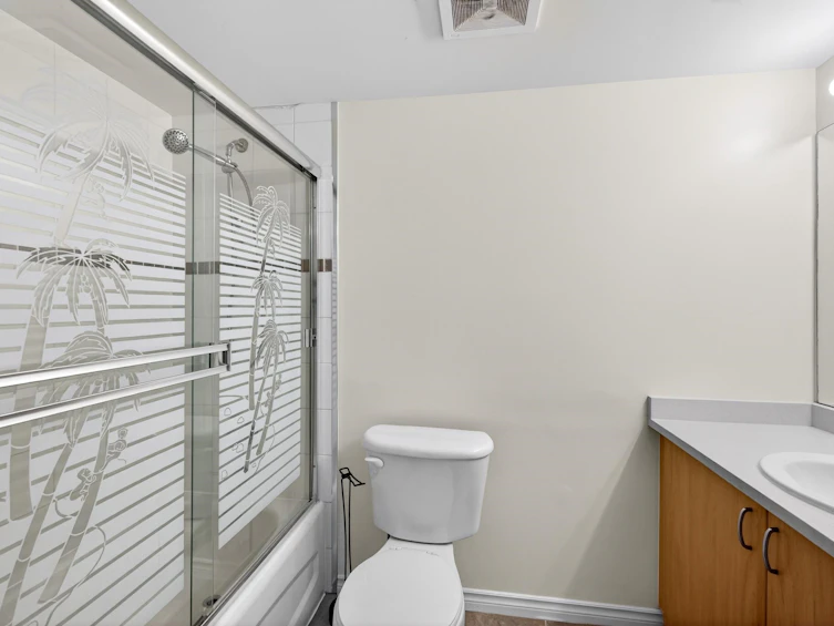 105-14859 100 Avenue, Surrey, BC, V3R 2V5 - 26