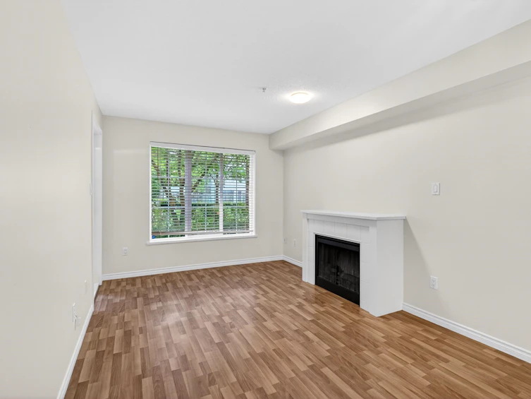 105-14859 100 Avenue, Surrey, BC, V3R 2V5 - 6
